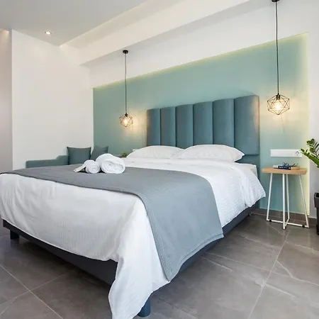 Azzurro Deluxe 利迈纳里亚